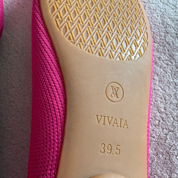 Vivaia Claire Women's Vibrant Pink Ballet Flats - Picture 9 of 13